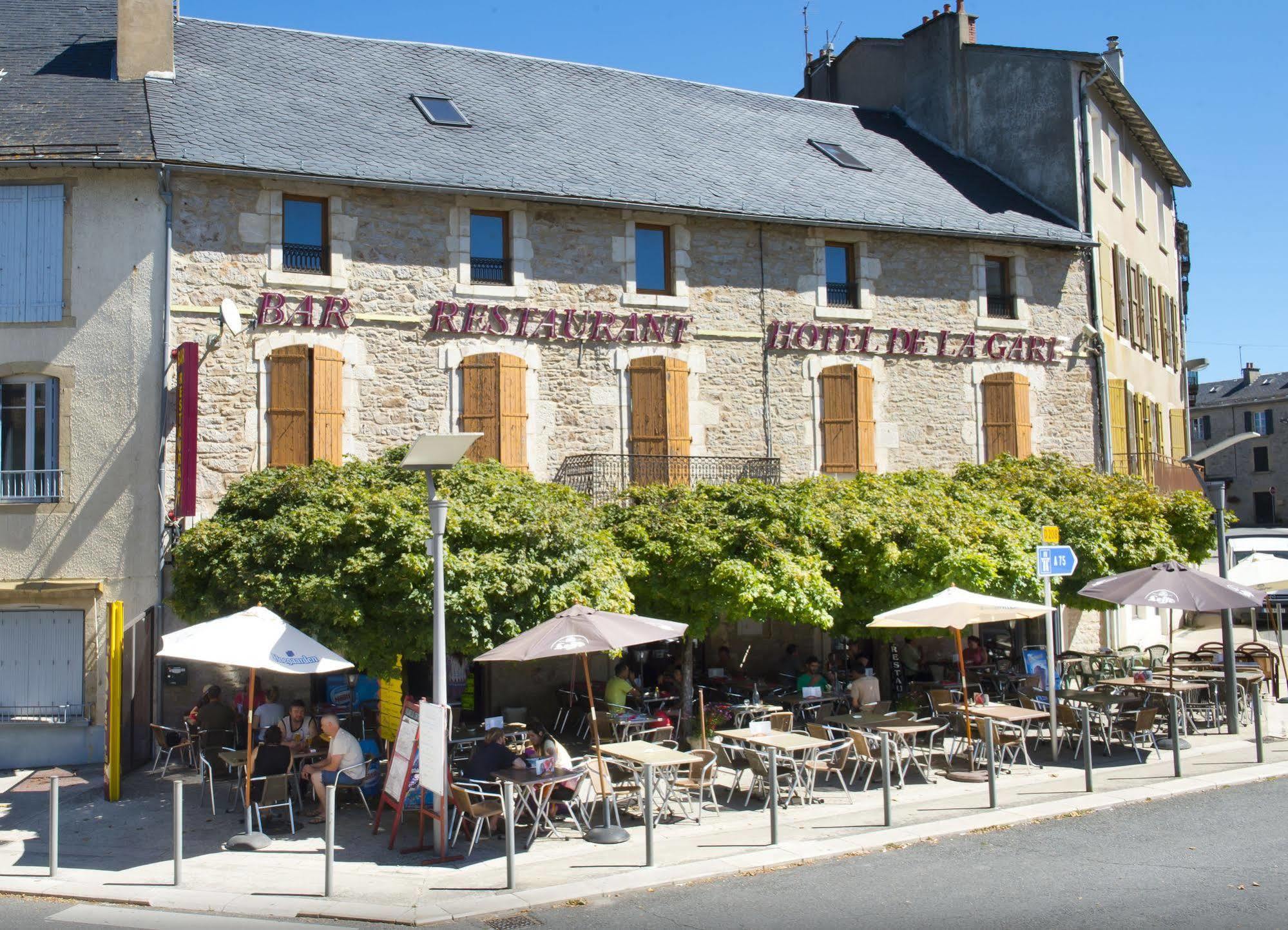 Hotel De La Gare Sévérac-le-Château エクステリア 写真