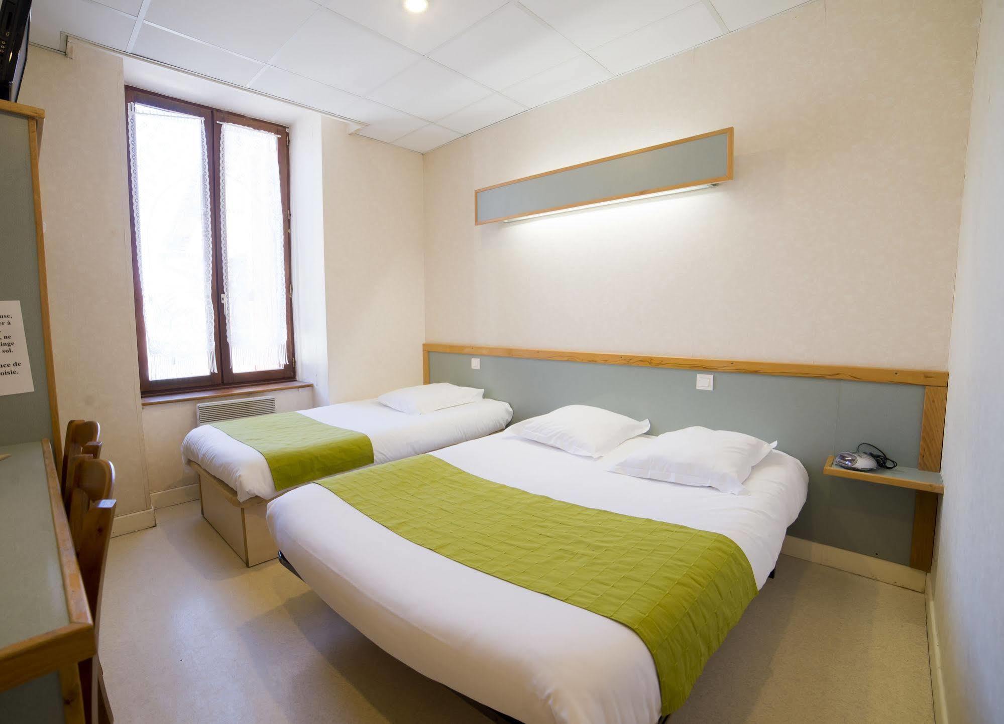 Hotel De La Gare Sévérac-le-Château エクステリア 写真
